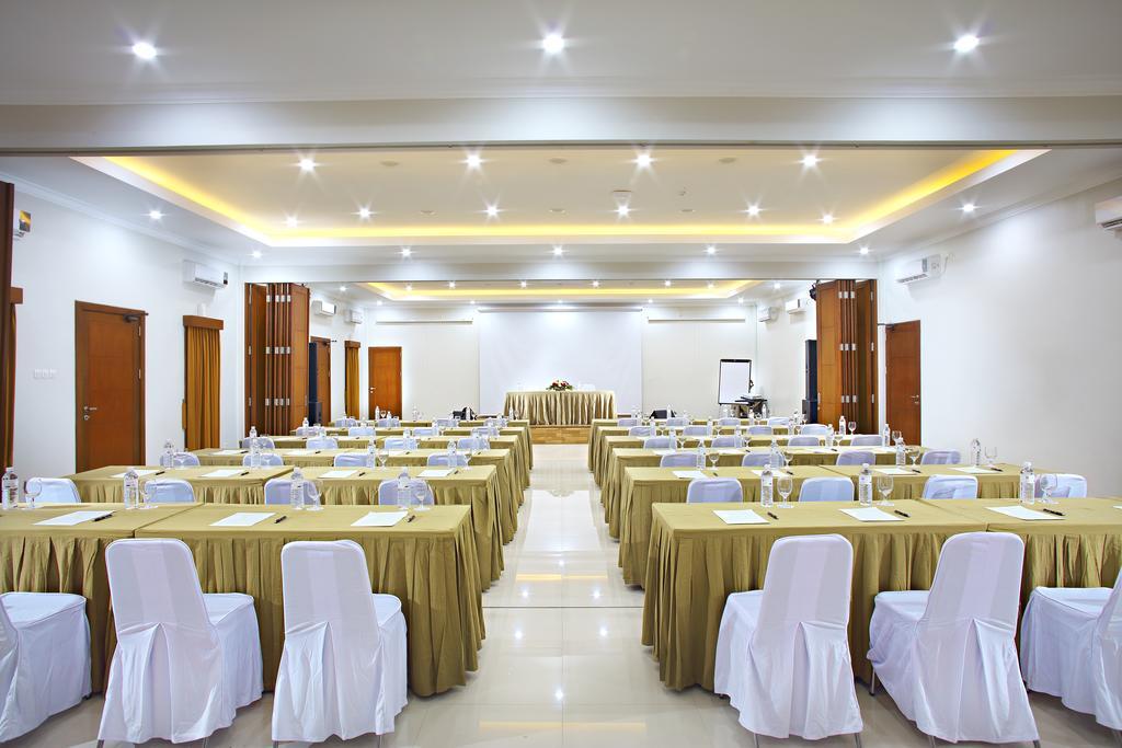 The Banyumas Villa Denpasar Exterior foto